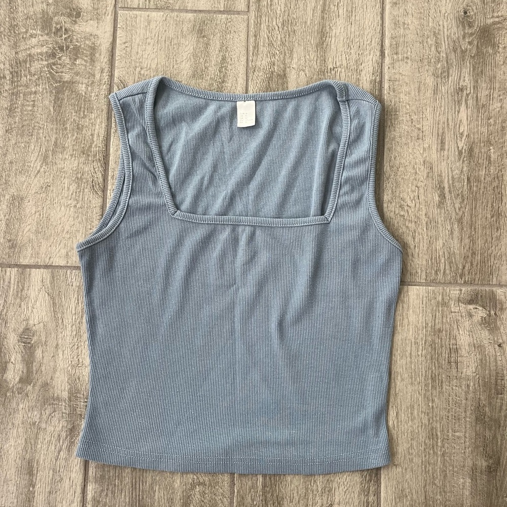 baby blue square neck tank top